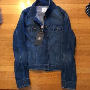 vineyard vines denim jacket